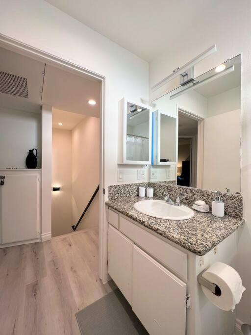 Hollywood Black Habitat Los Angeles Exterior foto