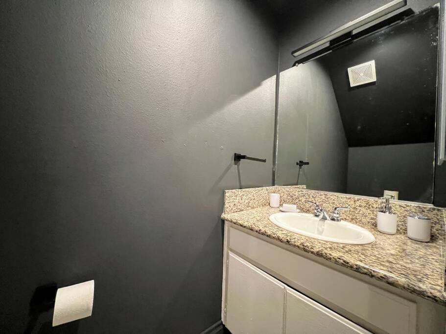 Hollywood Black Habitat Los Angeles Exterior foto